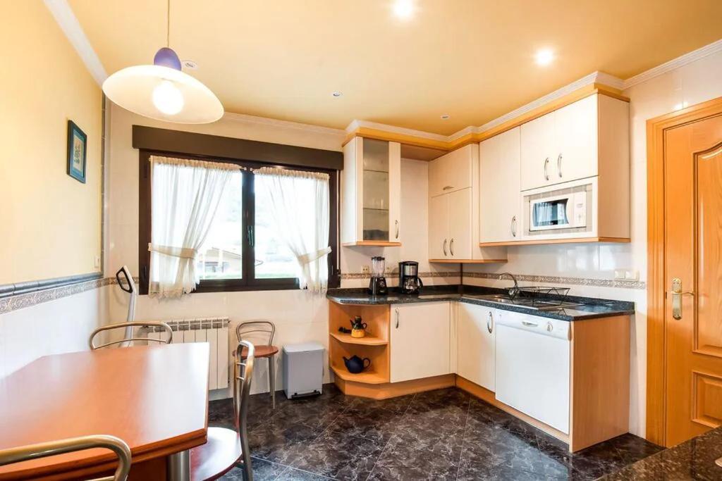 Magnífica casa con jardin, BBQ e hidromasaje Vila Leitza  Exterior foto