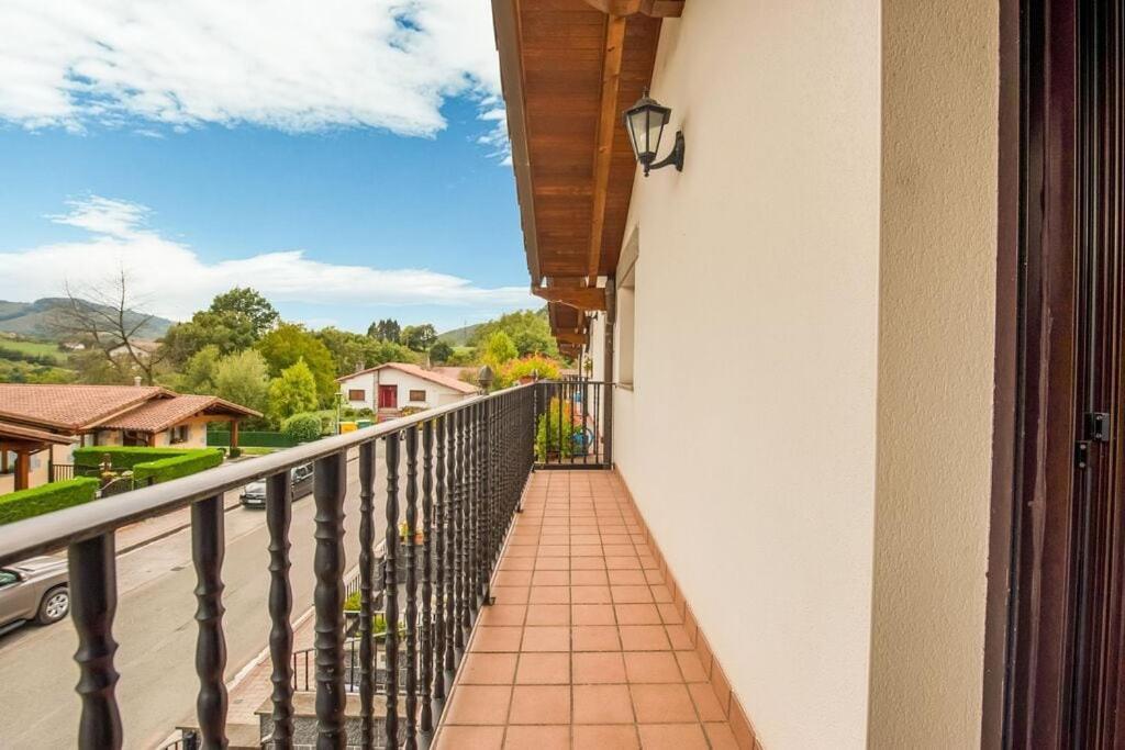 Magnífica casa con jardin, BBQ e hidromasaje Vila Leitza  Exterior foto