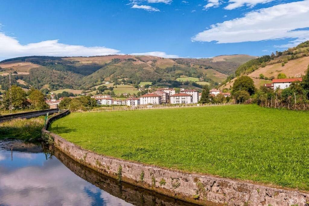 Magnífica casa con jardin, BBQ e hidromasaje Vila Leitza  Exterior foto